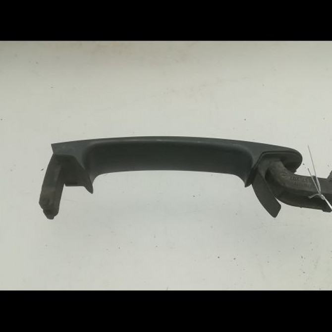 Poignee ext porte avg occasion VOLKSWAGEN GOLF V Phase 1 11-2003->10-2008 1.9 TDI 105ch 3B0837205GGRU 2