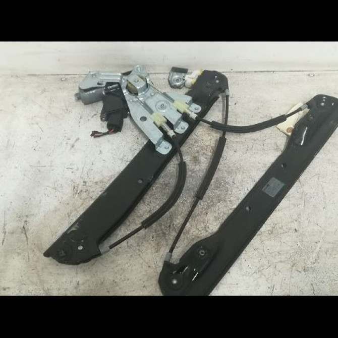 Mecanisme + moteur lève-glace avant droit occasion OPEL MERIVA II Phase 1 09-2010->03-2014 95508038 1