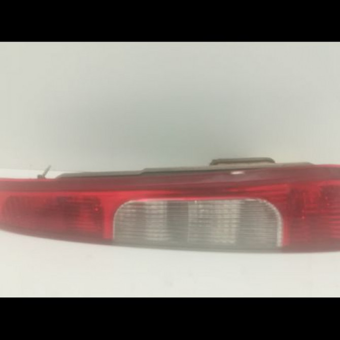 Feu arrière droit occasion FORD CMAX I Phase 1 09-2003->03-2007 1.6 TDCI 110ch 1347454 1