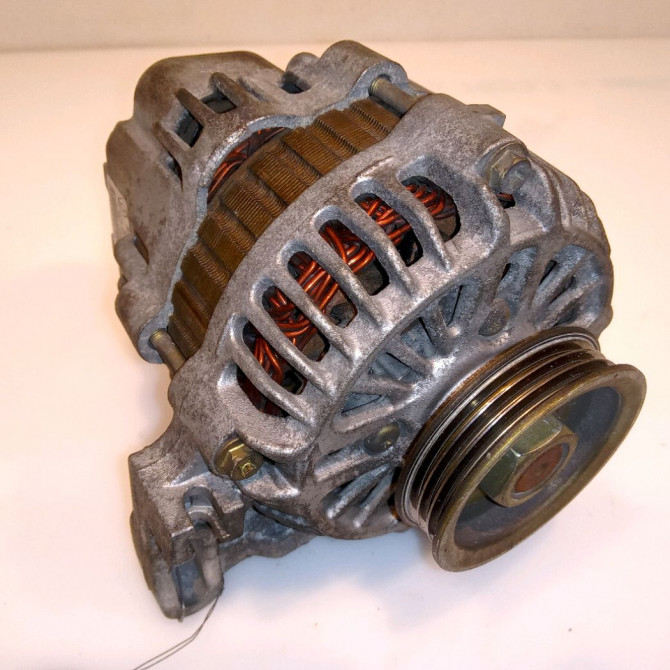 Alternateur occasion RENAULT TWINGO I Phase 3 08-2000->06-2007 1.2i 8v 60ch 7701058244 1