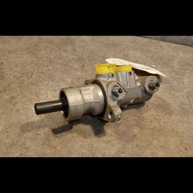 Maitre cylindre occasion CHRYSLER PT CRUISER Phase 1 09-2000->12-2005 2.2 crd 120ch 5015160AA 2