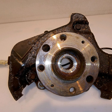 Moyeu avg occasion OPEL CORSA IV Phase 1 09-2006->12-2010 1.2 TWINPORT 80ch 13495964