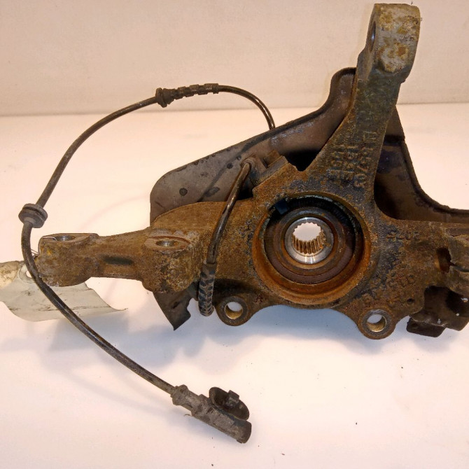 Moyeu avd occasion OPEL CORSA IV Phase 1 09-2006->12-2010 1.2 TWINPORT 80ch 13495964 2