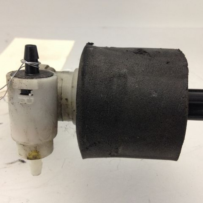 Pompe lave-glace avant occasion CHRYSLER PT CRUISER Phase 1 09-2000->12-2005 5018129AB 1