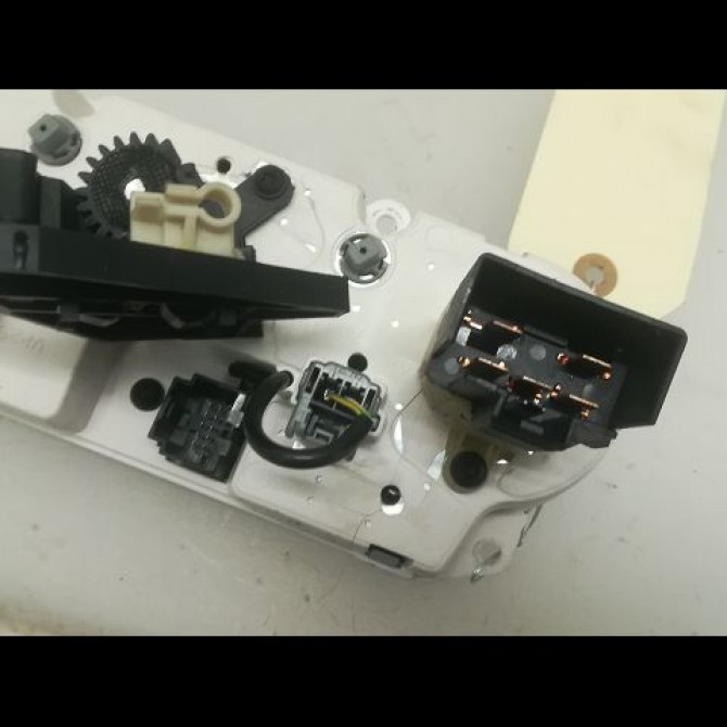 Commande de chauffage occasion FORD FIESTA V Phase 1 09-2002->10-2005 3