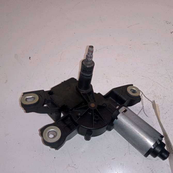 Moteur essuie-glace arrière occasion VOLKSWAGEN TIGUAN I TIGUAN I Phase 2 2011-04-01->2016-12-31 2.0 TDI 140ch 5N0955711B 1