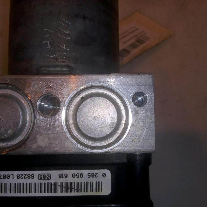 Unité hydraulique ABS occasion MERCEDES CLASSE A II Phase 1 12-2004->04-2008 A 180 CDI 64316412 4