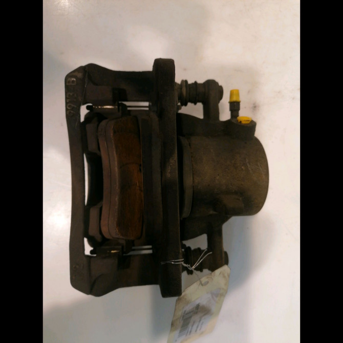 Etrier de frein avant droit occasion MERCEDES CLASSE B I Phase 2 04-2008->09-2011 1694201083 2