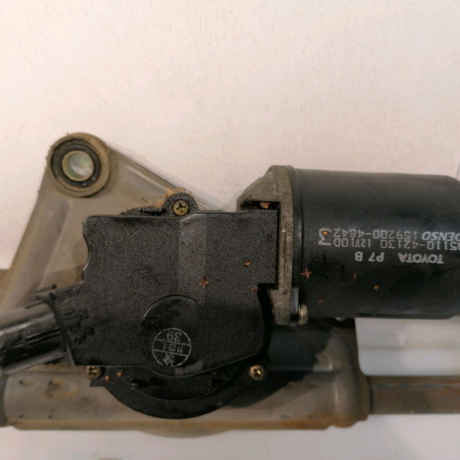 Moteur essuie-glace avant occasion TOYOTA RAV4 II Phase 1 07-2000->10-2003 115 D-4D 8511042130 2