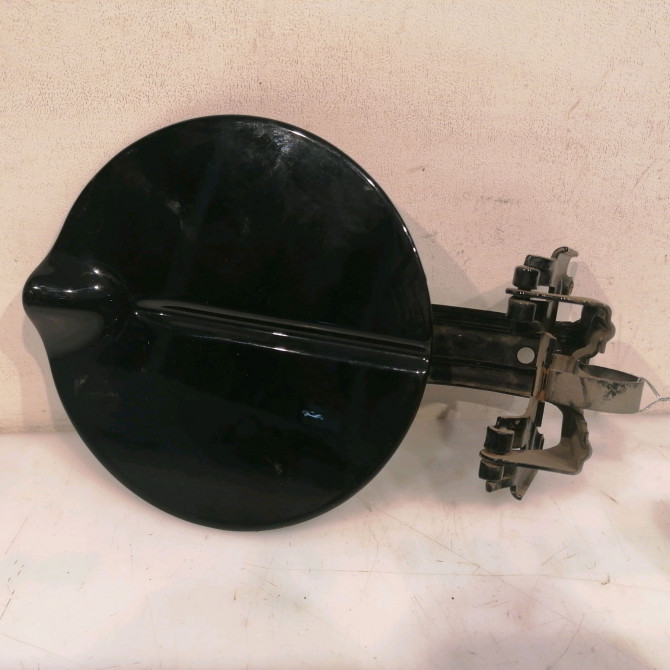 Volet de trappe carburant occasion CHRYSLER PT CRUISER Phase 1 09-2000->12-2005 2.0 141ch 4724669AA 1