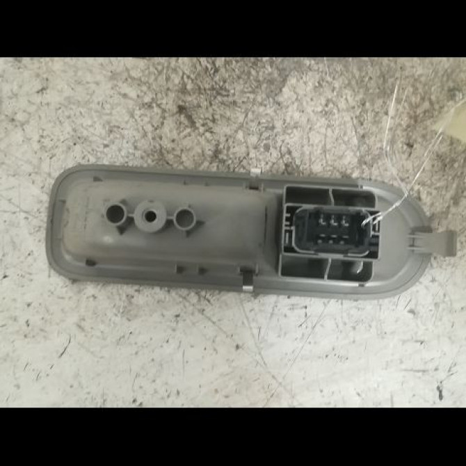Commande lève-glace porte avant droite occasion RENAULT TWINGO II Phase 1 06-2007->11-2011 1.5 DCI 65ch 2
