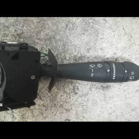 Commande essuie glace occasion RENAULT TWINGO II Phase 1 06-2007->11-2011 1.5 DCI 65ch