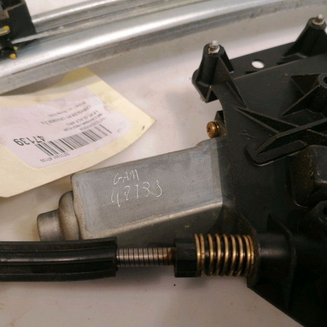 Mecanisme+moteur leve-glace arg occasion CHRYSLER PT CRUISER Phase 1 09-2000->12-2005 2.0 141ch 5017813AC 3