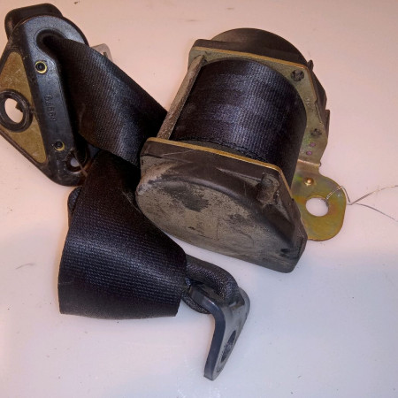 Ceinture arrière droite occasion PEUGEOT 106 Phase 2 04-1996->09-2003 1.1i