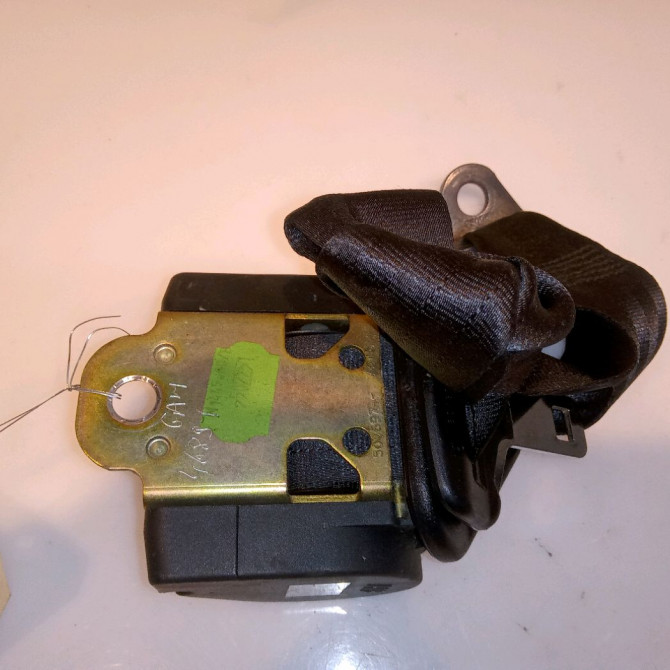 Ceinture arrière gauche occasion PEUGEOT 106 Phase 2 04-1996->09-2003 1.0i 2