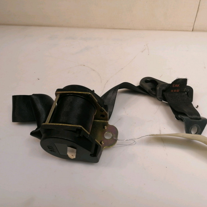Ceinture arrière gauche occasion PEUGEOT 106 Phase 2 04-1996->09-2003 1.5D 1