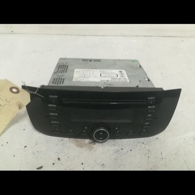 Autoradio occasion FIAT PUNTO EVO III Phase 1 10-2009->12-2013 1.3 MULTIJET 75ch 1