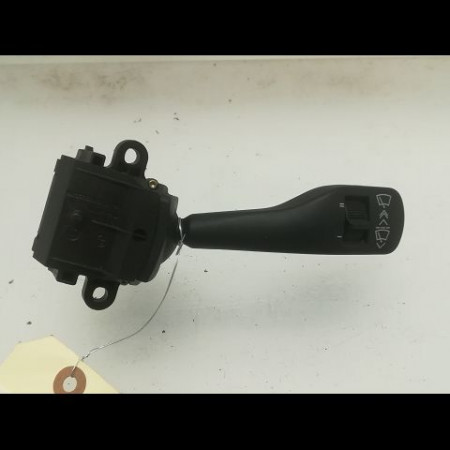Commande essuie glace occasion B.M.W. SERIE 3 IV Phase 2 09-2001->03-2005 330d 184ch 61318363664
