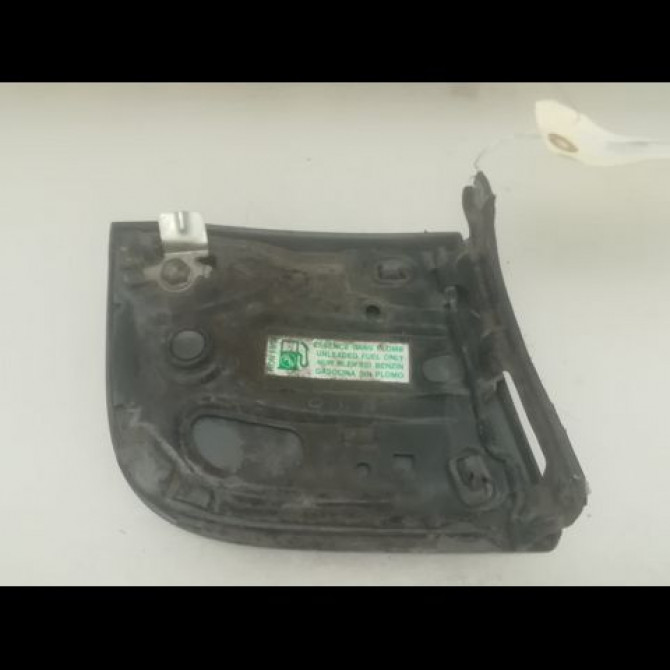 Volet de trappe carburant occasion CITROEN C1 I Phase 2 11-2008->01-2012 1.0i 1517C9 2