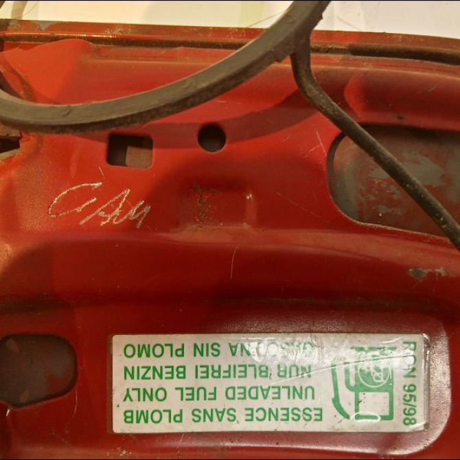 Volet de trappe carburant occasion CITROEN C1 I Phase 2 11-2008->01-2012 1.0i 1517C9 3