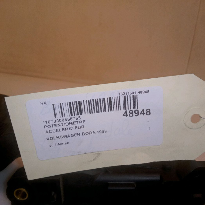 Potentiometre accelerateur occasion VOLKSWAGEN BORA Phase 1 04-1995->04-1999 1.9 TDI 115ch 6