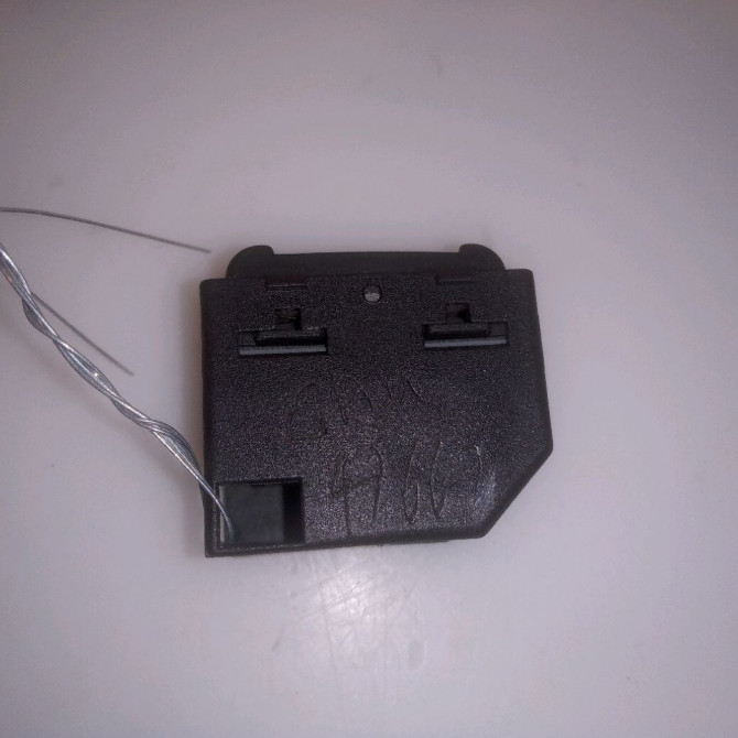 Commande leve-glace porte arrière gauche occasion VOLKSWAGEN PASSAT IV Phase 1 10-1996->10-2000 1.9 TDI 90ch 3