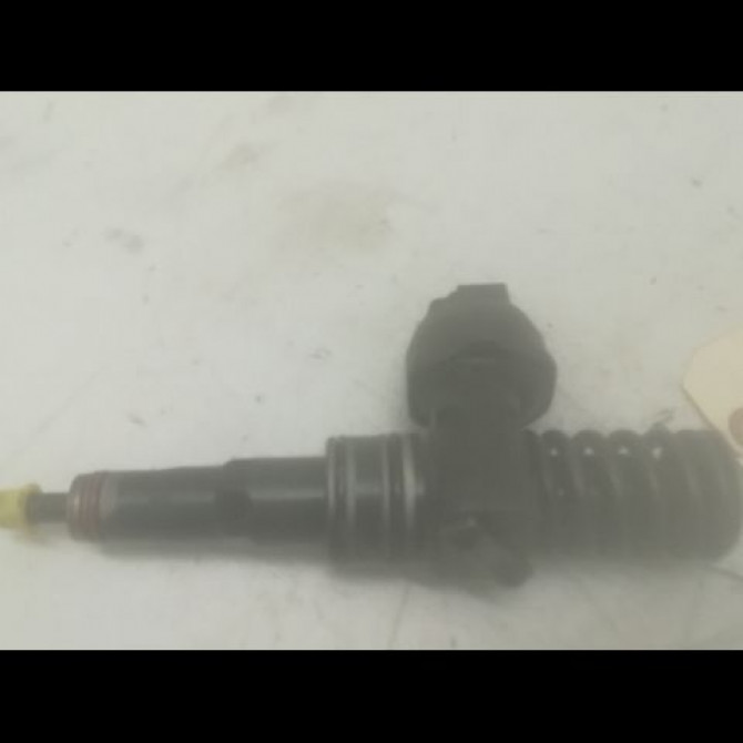 occasion VOLKSWAGEN GOLF V Phase 1 11-2003->10-2008 1.9 TDI 105ch 38130073AG 1