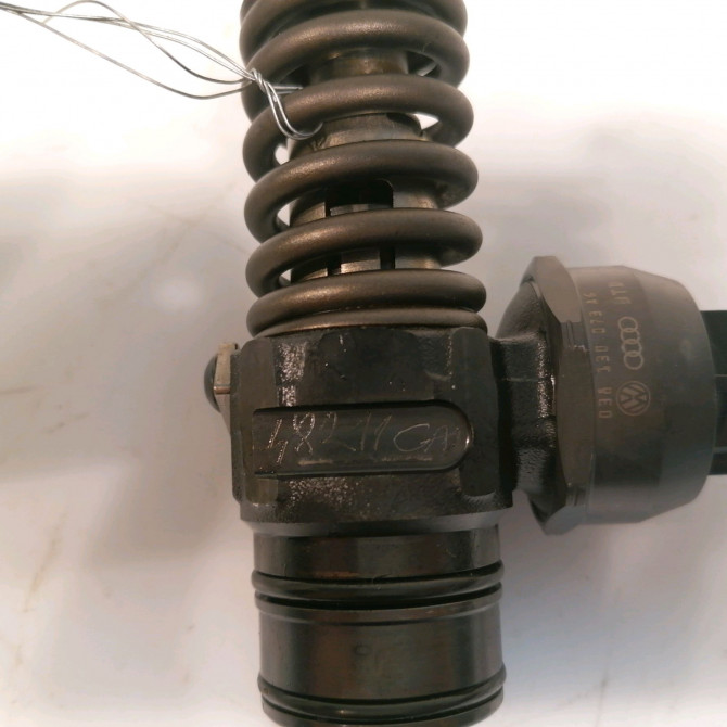 occasion VOLKSWAGEN TOURAN I Phase 1 03-2003->12-2006 38130073AG 5