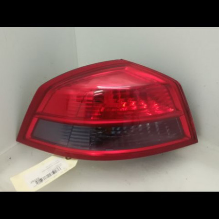 Feu arrière gauche occasion RENAULT VELSATIS Phase 1 01-2002->04-2005 2.2 DCI 150ch 8200014359