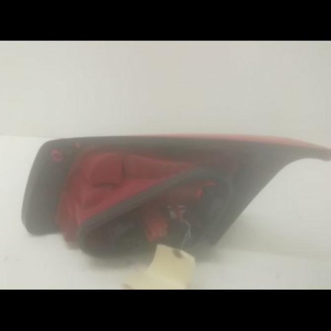 Feu arrière interieur gauche occasion RENAULT VELSATIS Phase 1 01-2002->04-2005 3.0 DCI V6 177ch 8200014362 2