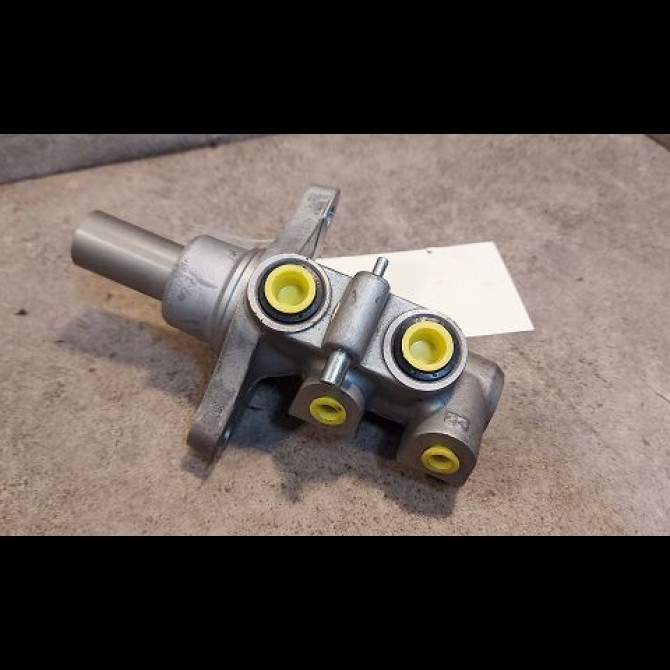 Maitre cylindre occasion TOYOTA YARIS II Phase 2 01-2009->05-2011 1.4 D-4D 90ch 1