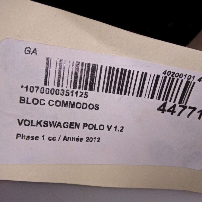 Bloc commodos occasion VOLKSWAGEN POLO V POLO V Phase 1 2009-09-01->2014-05-31 1.2 TDI 75ch 6Q0953513AN9B9 5