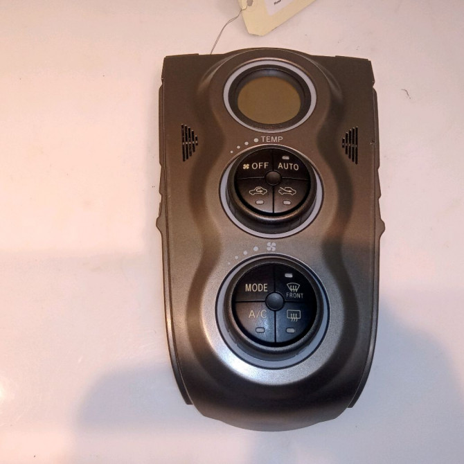 Commande de chauffage occasion TOYOTA YARIS II Phase 2 01-2009->05-2011 1.4 D-4D 90ch 559000D280B0 1