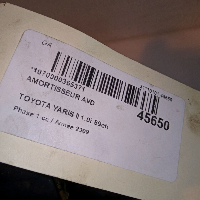 Amortisseur avant droit occasion TOYOTA YARIS II Phase 1 12-2005->11-2009 1.0i 69ch 485100D171 3