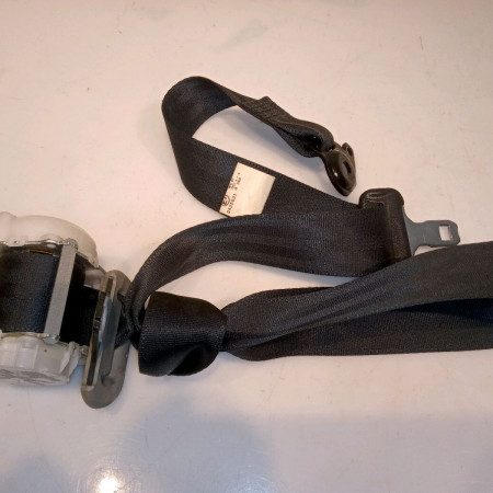 Ceinture arrière droite occasion TOYOTA YARIS II Phase 1 12-2005->11-2009 1.0i 69ch 733600D091C0