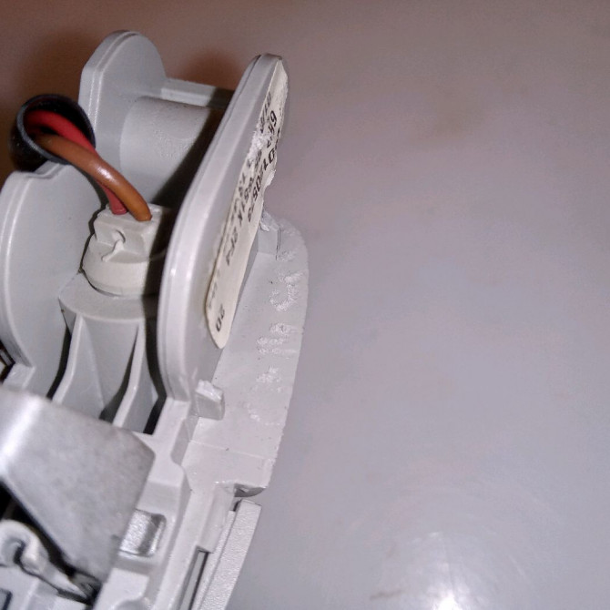 Pare-soleil droit occasion VOLKSWAGEN POLO V POLO V Phase 1 2009-09-01->2014-05-31 1.2 TDI 75ch 6R0857552AL2F4 3