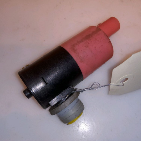 Pompe lave-glace ar occasion TOYOTA YARIS II Phase 1 12-2005->11-2009 1.0i 69ch 853300D060