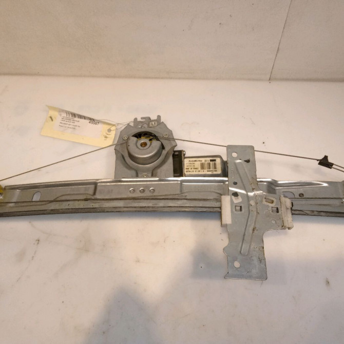 Mecanisme + moteur lève-glace avant droit occasion PEUGEOT 207 Phase 1 04-2006->06-2013 1.6 HDI 16v 90ch 9222FR 2