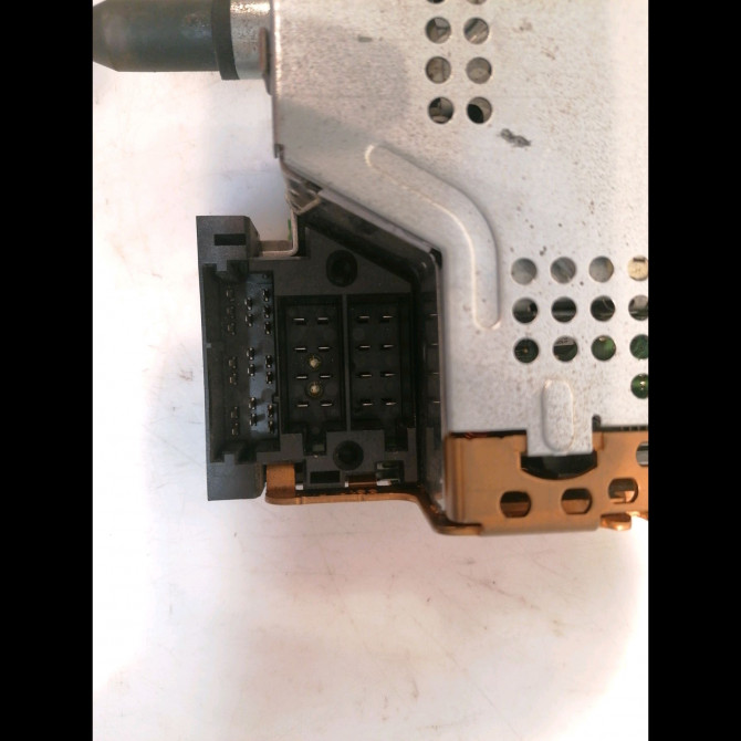 Autoradio occasion PEUGEOT 307 Phase 1 04-2001->06-2005 2.0i 16v 138ch 6564JS 3