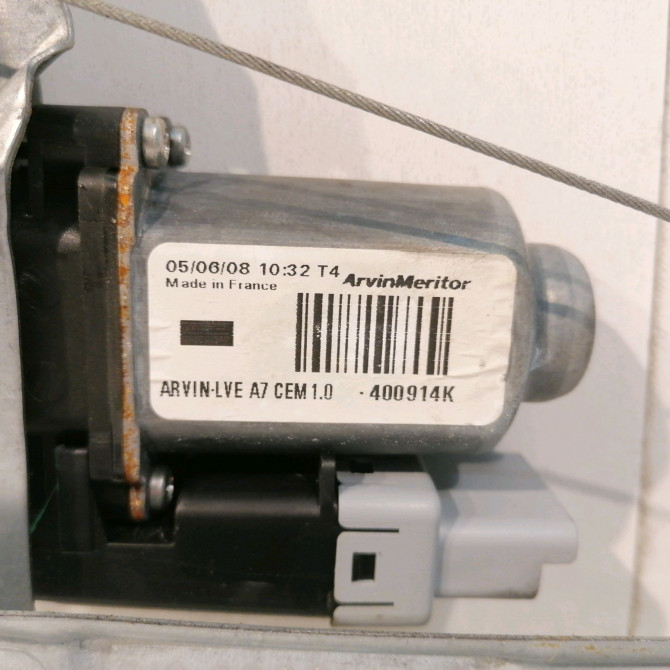 Mecanisme + moteur lève-glace avant droit occasion PEUGEOT 207 Phase 1 04-2006->06-2013 1.6 HDI 16v 90ch 9222FR 6