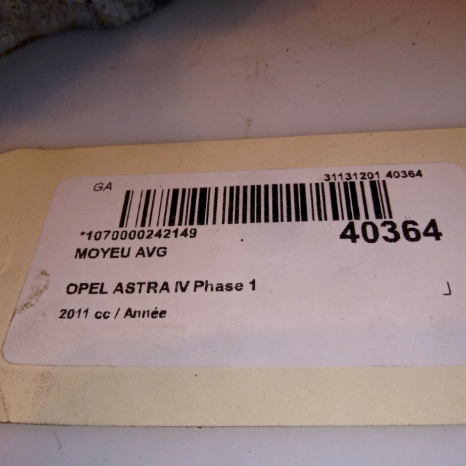 Moyeu avg occasion OPEL ASTRA IV Phase 1 01-2010->06-2012 13583479 5