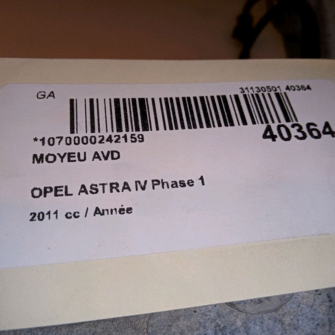 Moyeu avd occasion OPEL ASTRA IV Phase 1 01-2010->06-2012 13583479 5
