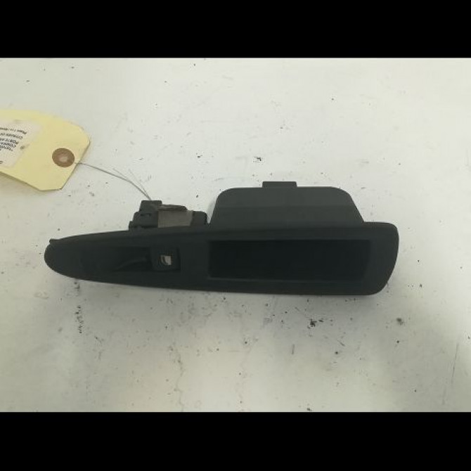 Commande leve-glace porte arrière droite occasion CITROEN C4 I Phase 1 11-2004->07-2008 1.6i 16v 6554HJ 1