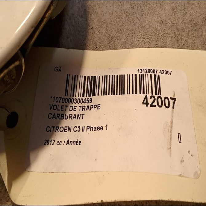 Volet de trappe carburant occasion CITROEN C3 II Phase 1 11-2009->02-2013 1517H3 2