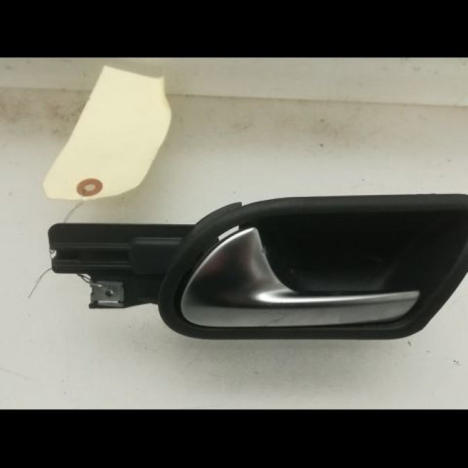 Poignee int porte arg occasion VOLKSWAGEN GOLF V Phase 1 11-2003->10-2008 1.9 TDI 105ch 1K4839113BUAQ 1