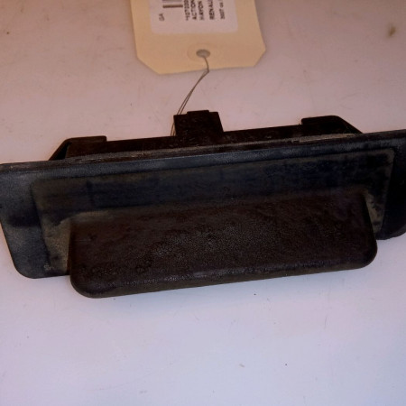 Actionneur serrure hayon occasion RENAULT LAGUNA II Phase 2 ESTATE 03-2005->09-2007 8200002001