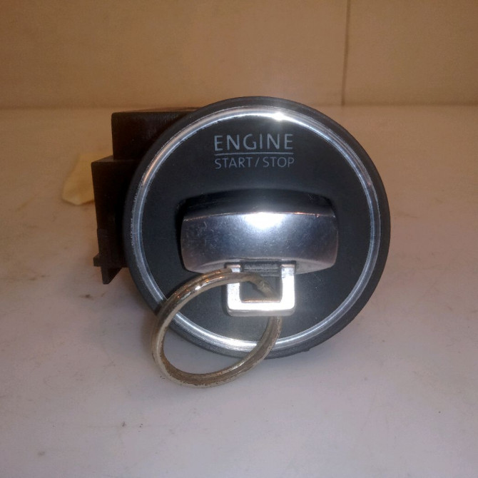 Antivol de direction occasion VOLKSWAGEN PASSAT VI Phase 1 04-1995->04-1999 2.0 TDI 136ch 1