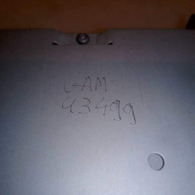 Autoradio occasion VOLKSWAGEN PASSAT VI Phase 1 04-1995->04-1999 2.0 TDI 136ch 3C8057195X 4