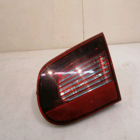Feu arrière intérieur droit occasion VOLKSWAGEN EOS Phase 1 04-2006->01-2011 2.0 TDI 140ch 1Q0945094B