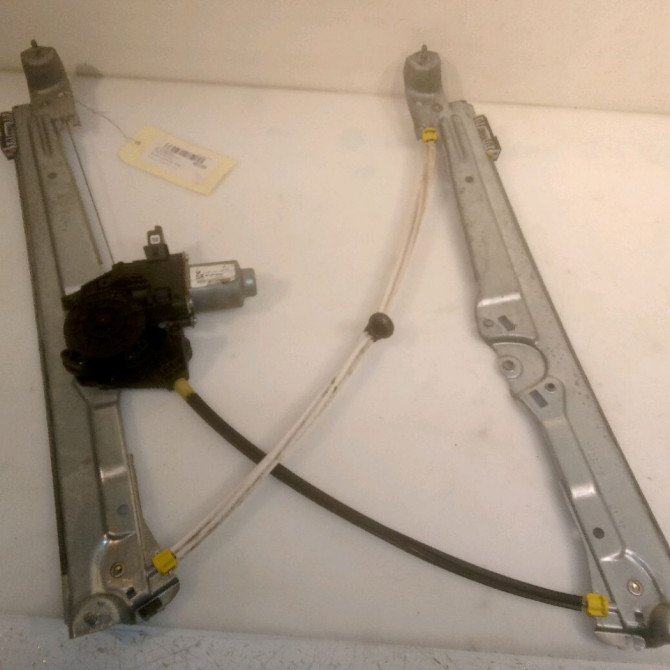 Mecanisme+moteur leve-glace avg occasion RENAULT SCENIC IV Phase 1 04-1995->04-1999 1.6 DCI 130ch 807214665R 1